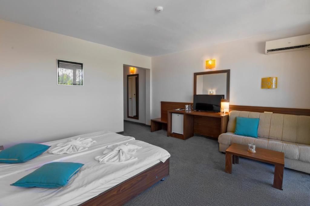 Отель Hotel Glarus Beach Солнечный Берег-49