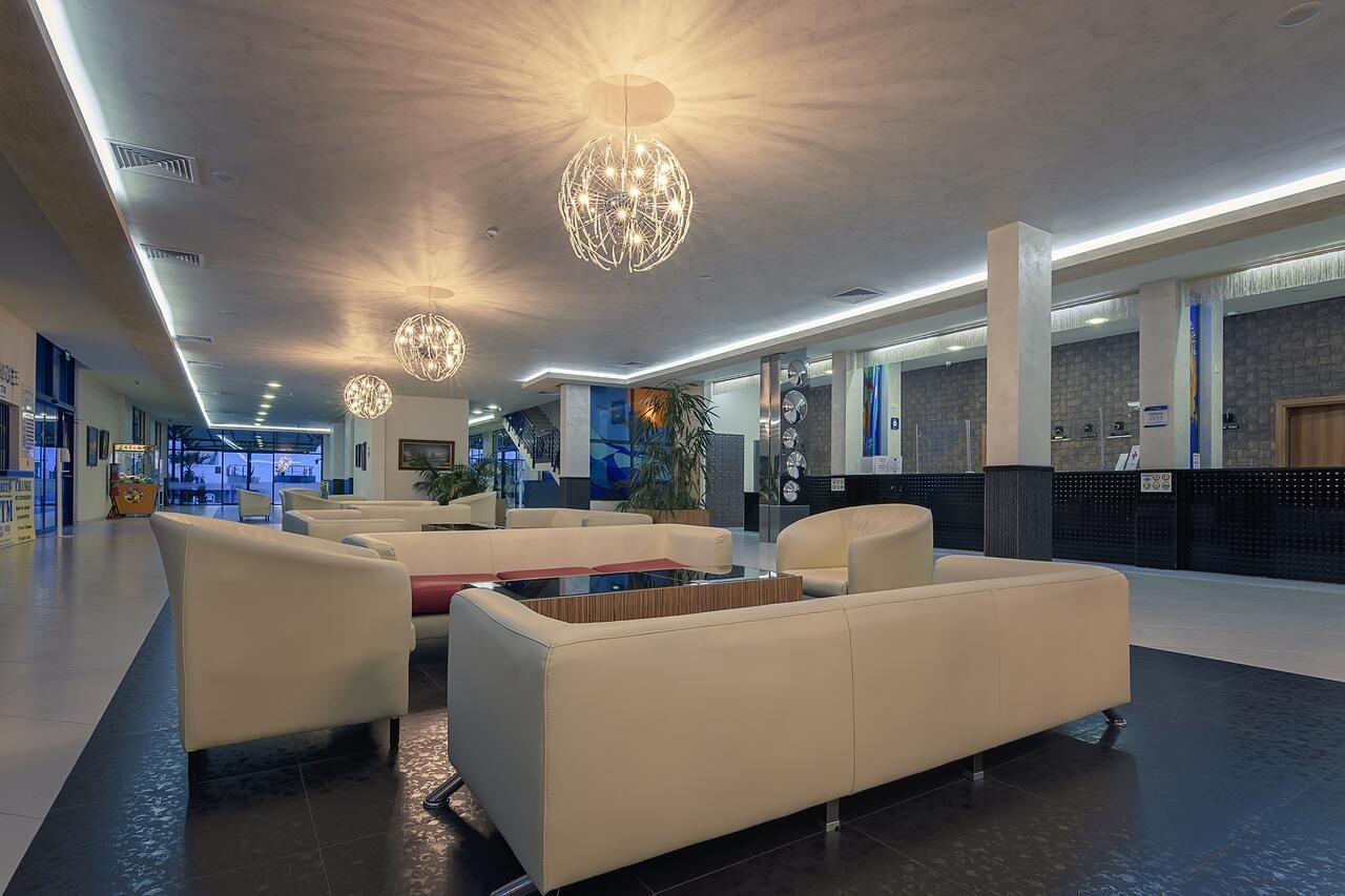 Отель Hotel Glarus Beach Солнечный Берег-9